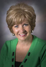 Real Estate Agent Pauline Mills